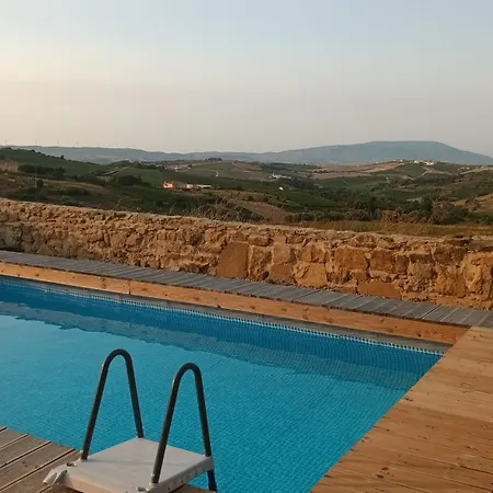 Casa Com Piscina E Vista Montanha Alenquer 펜션